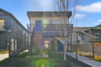 Penticton, BC Apartments - 124 Calgary Av Penticton, BC Apartments - 124 Calgary Av