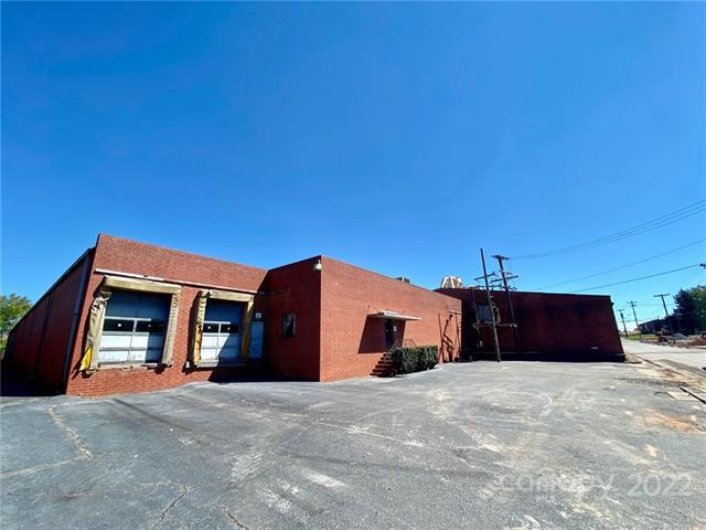 120 11th St NW, Hickory, NC for Rent