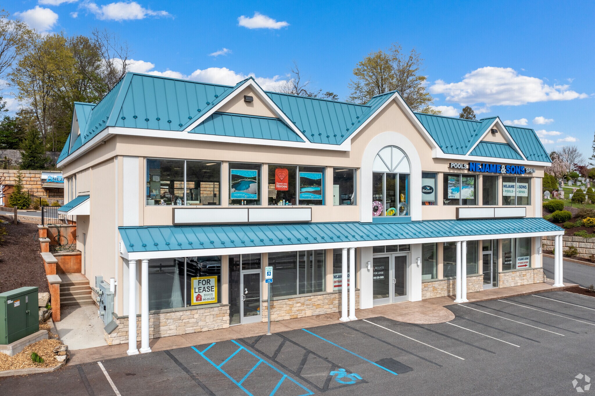 133 Gleneida Ave, Carmel, NY for Rent