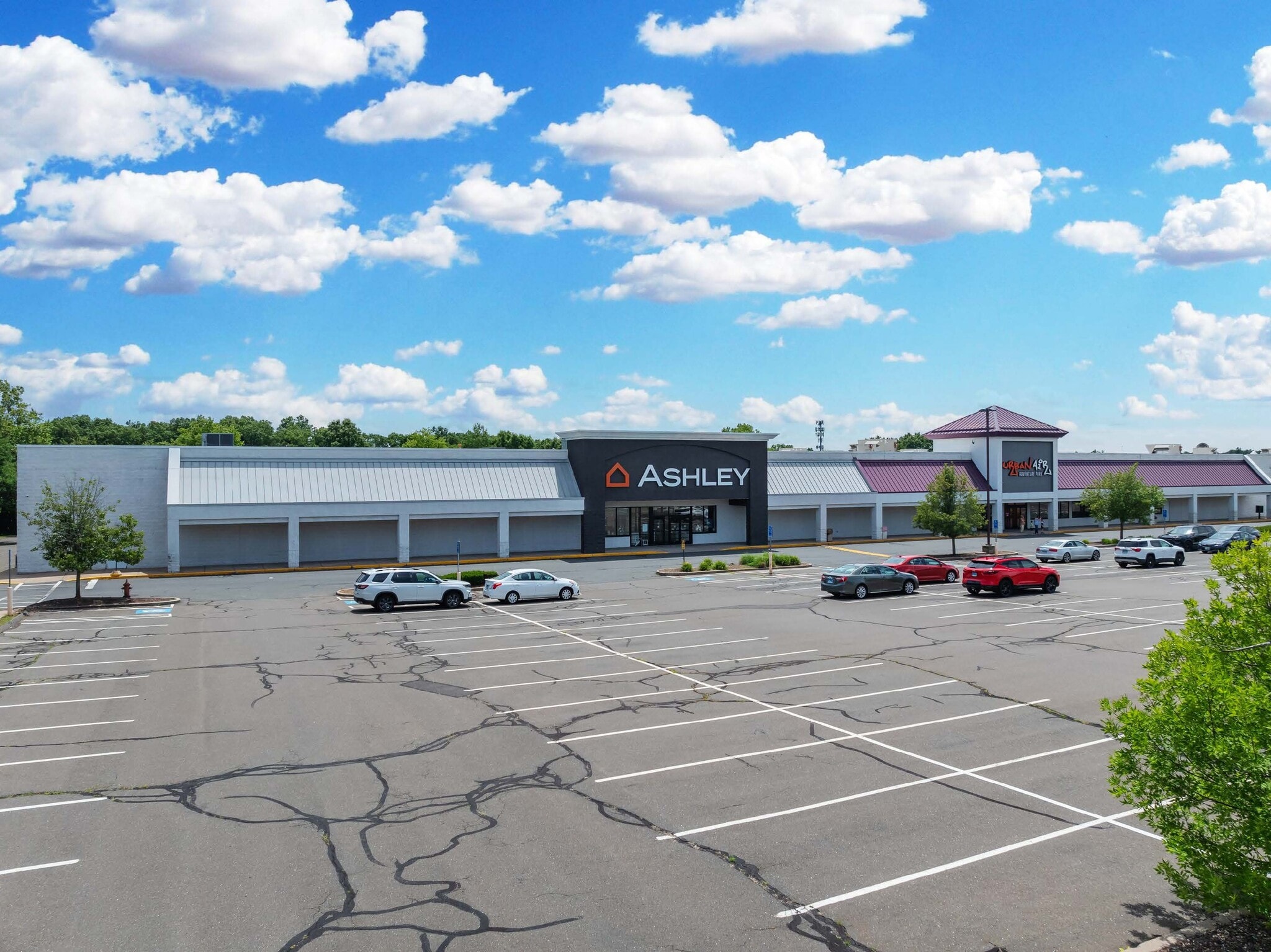 200-220 Hale Rd, Manchester, CT for Sale
