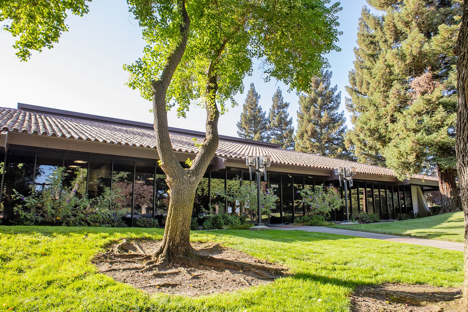 10933 Trade Center Dr, Rancho Cordova, CA for Rent