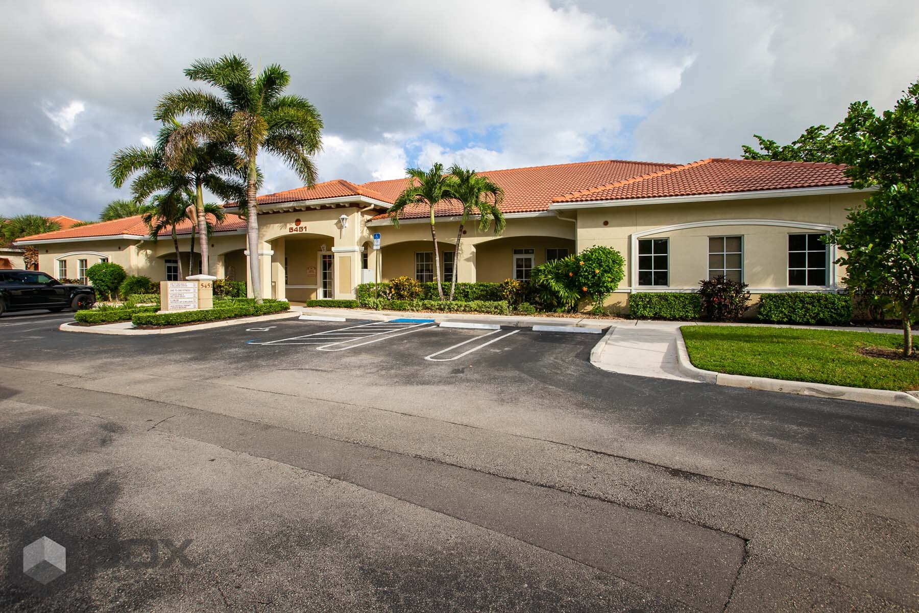 5451 N University Dr, Coral Springs, FL for Sale