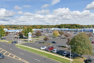 Fairless Hills, PA Retail - 471 S Oxford Valley Rd