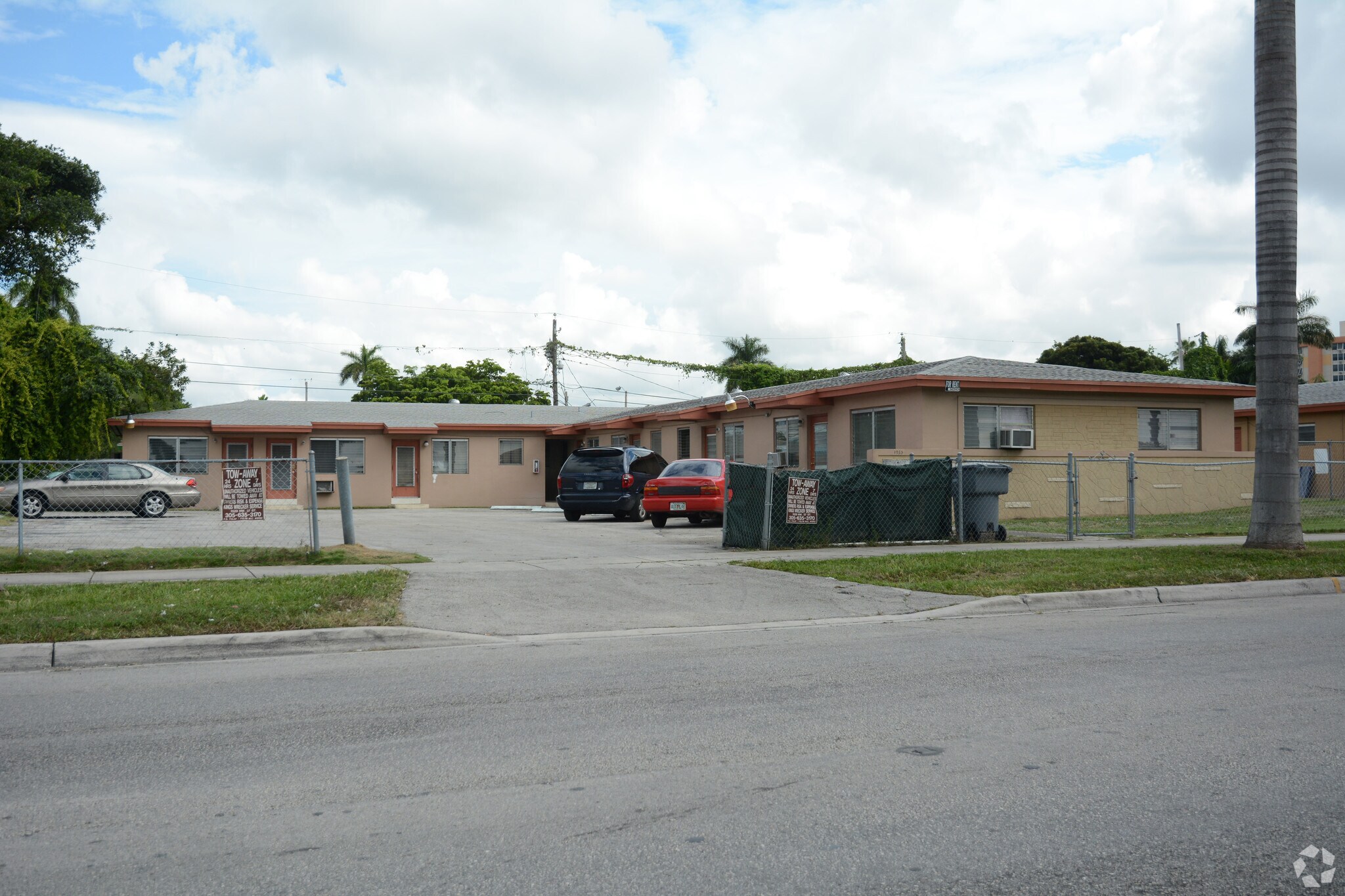 1915 NW 28th St, Miami, FL for Sale