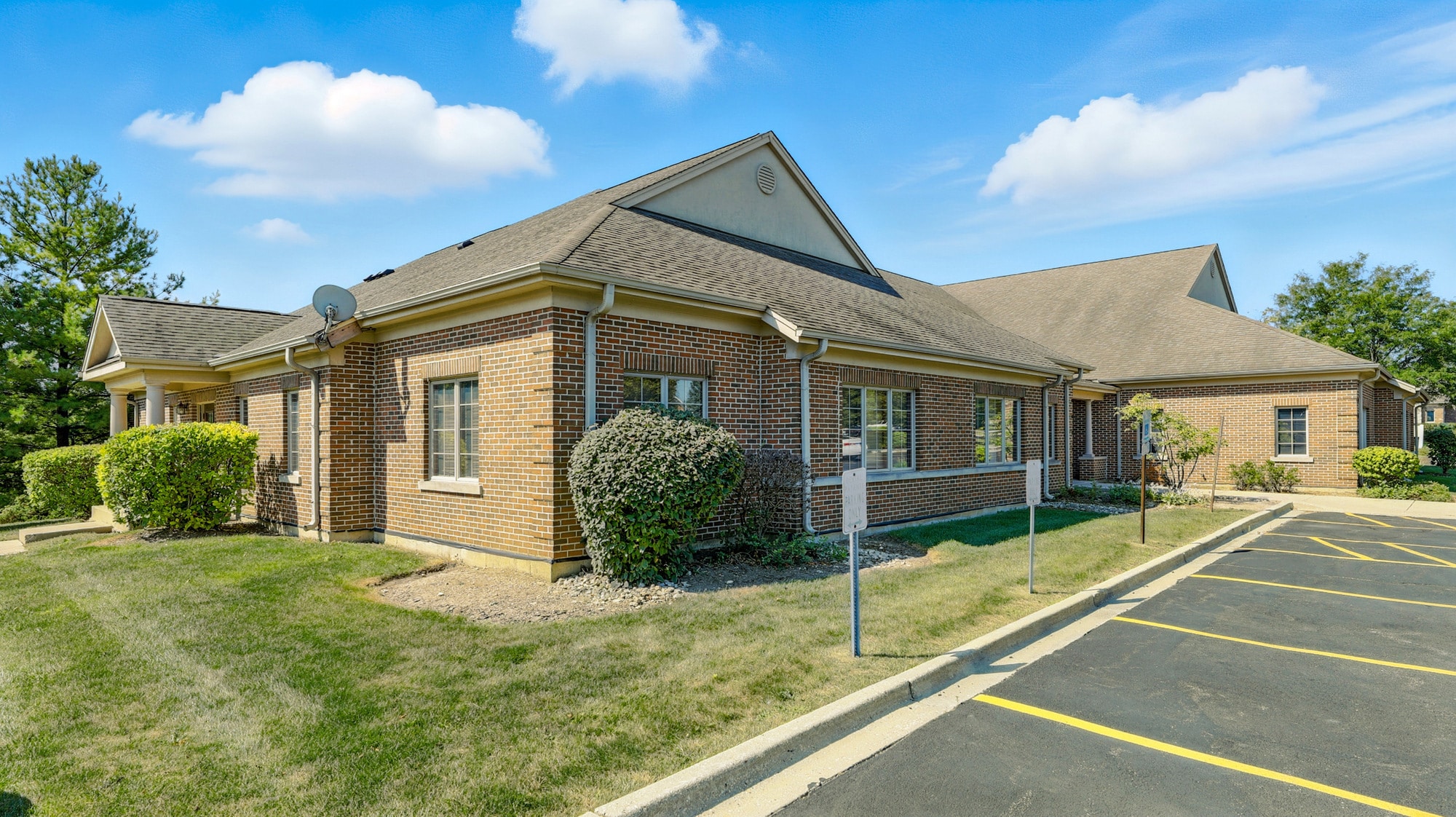 5 Executive Ct, South Barrington, IL for Sale