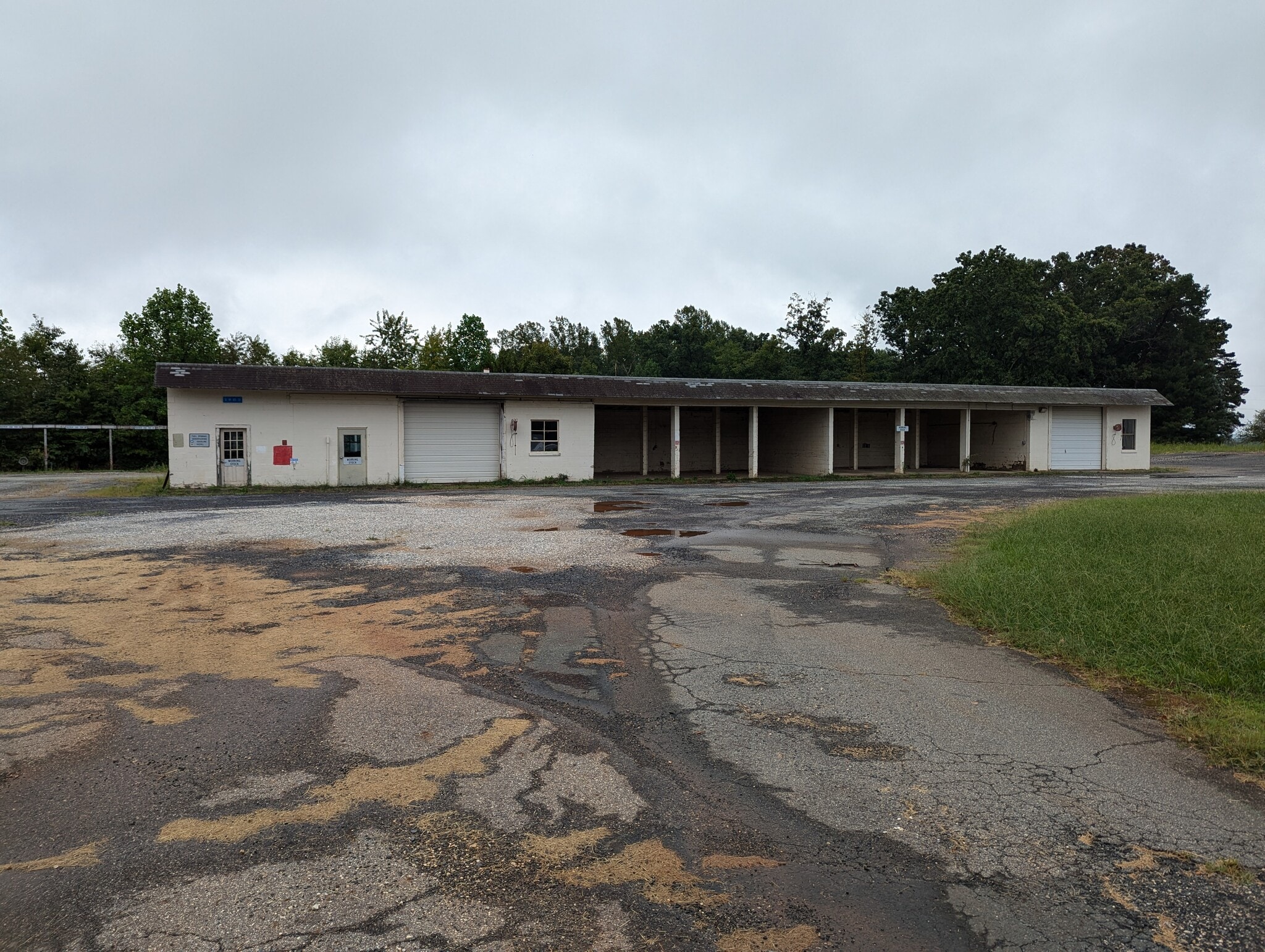 6398 Andersonville Rd, Dillwyn, VA for Sale