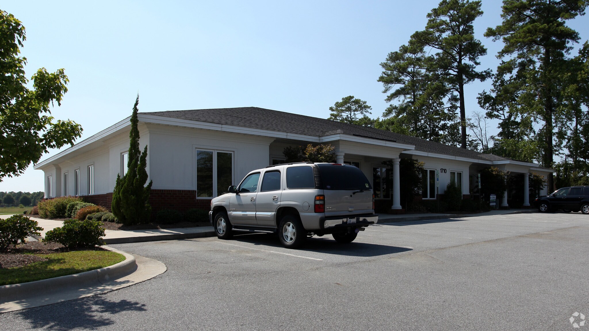 1710 E Arlington Blvd, Greenville, NC for Rent