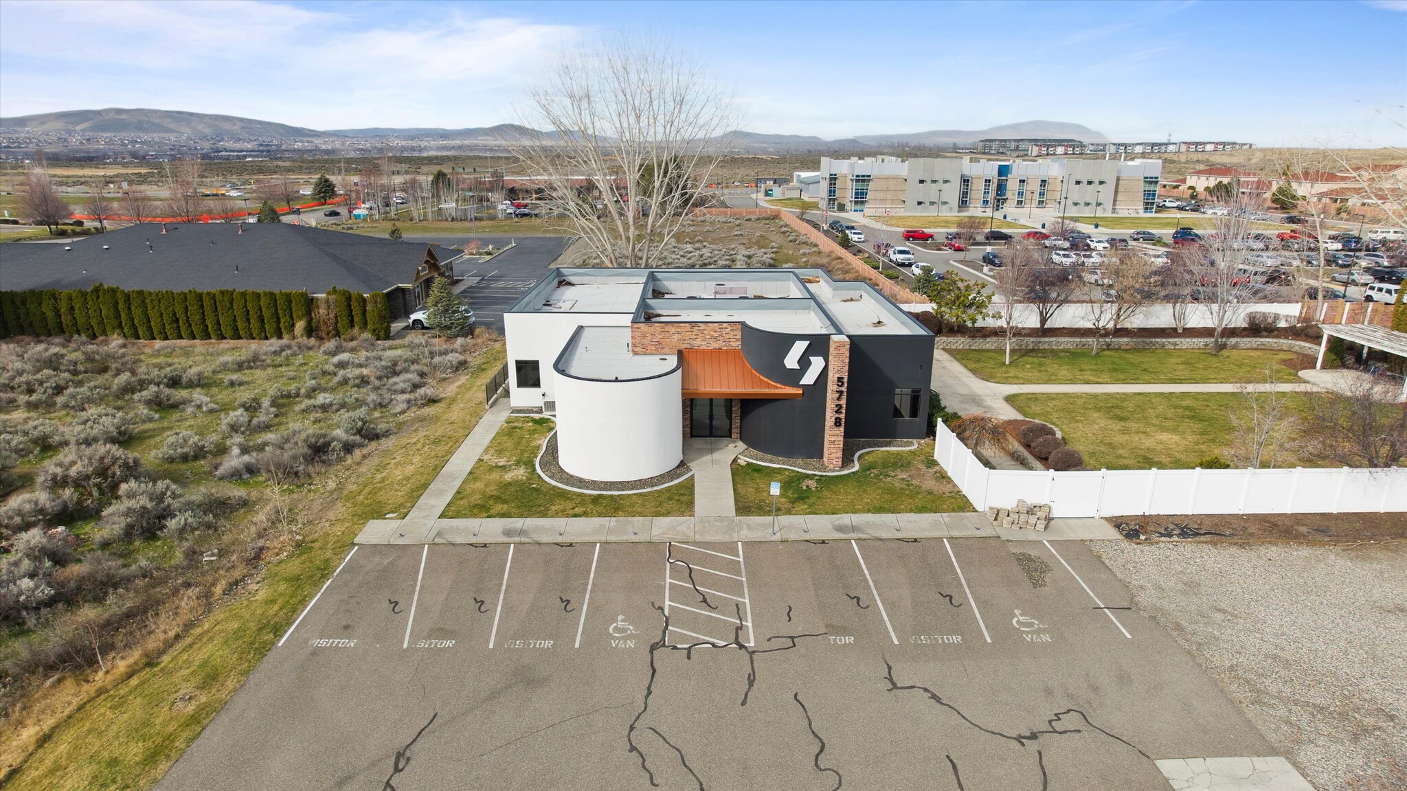 5808 Bedford St, Pasco, WA for Sale