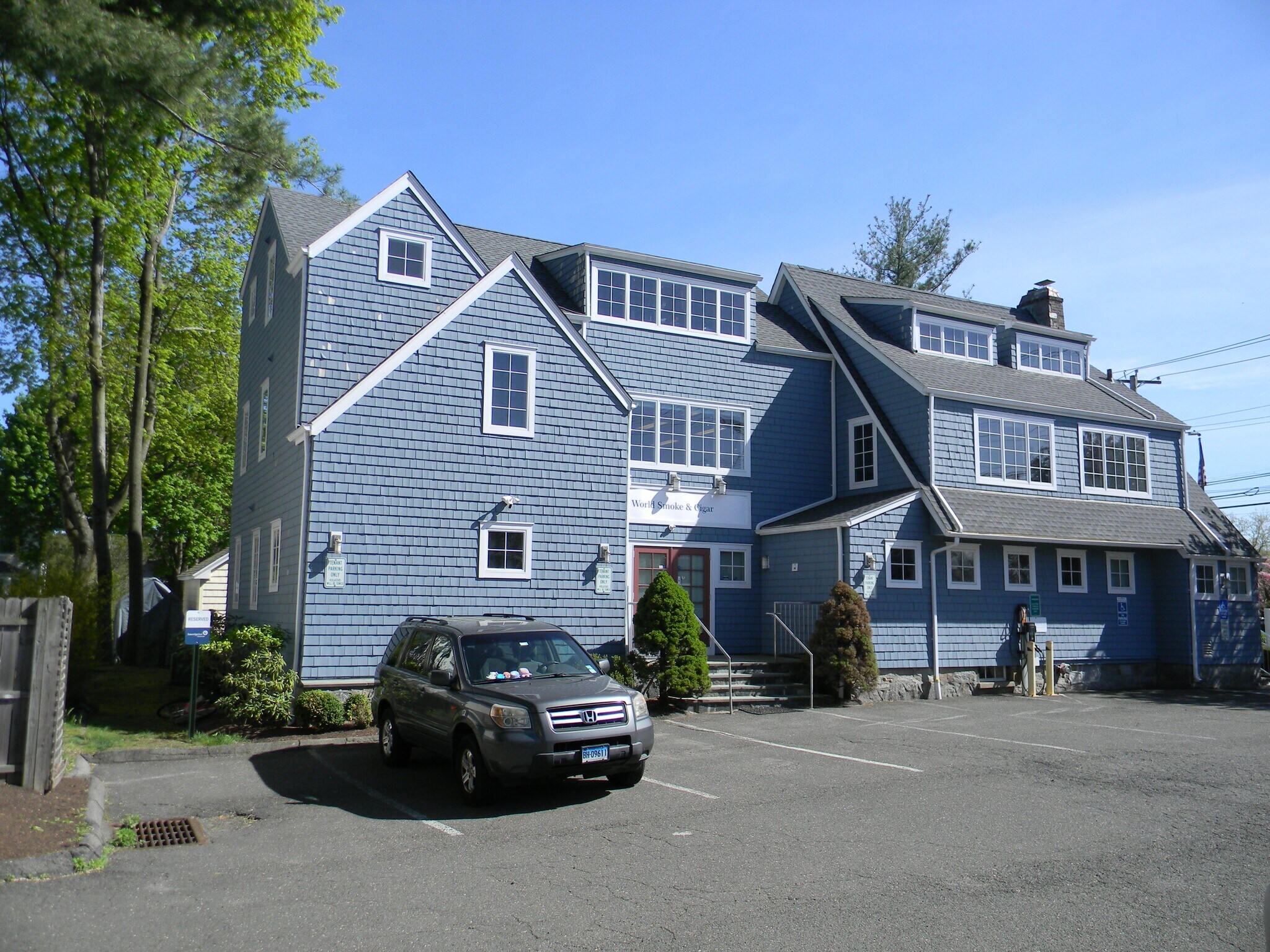 95 Reef Rd, Fairfield, CT for Rent