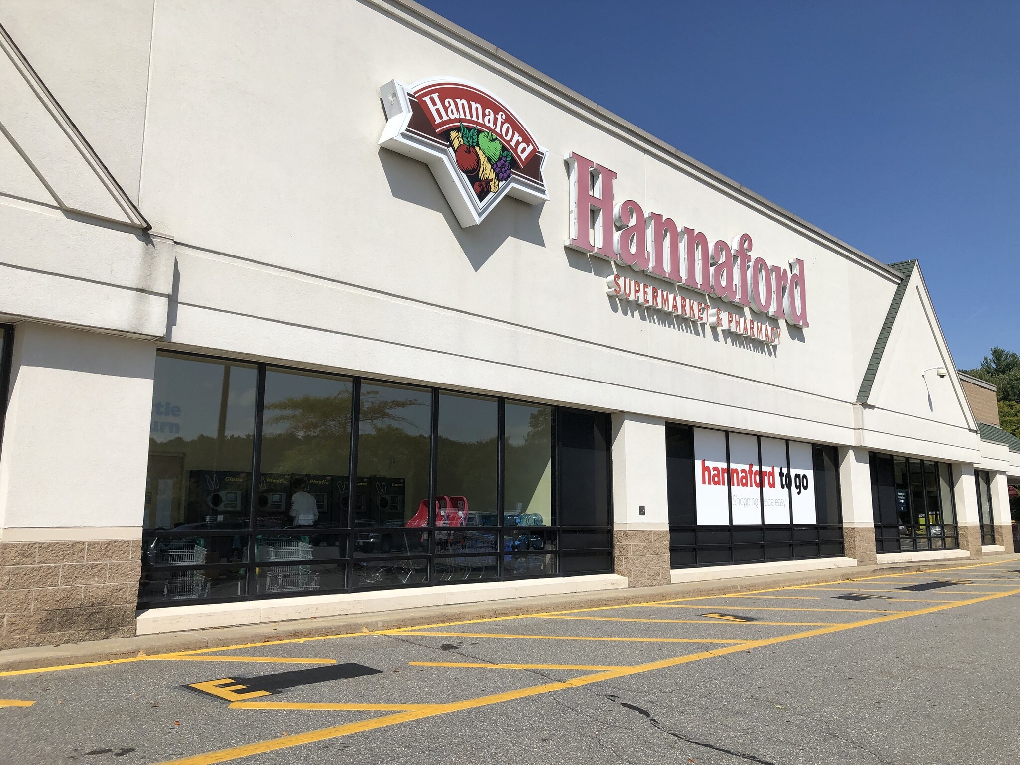 301333 Massachusetts Ave Lunenburg, MA 01462 Retail Property for