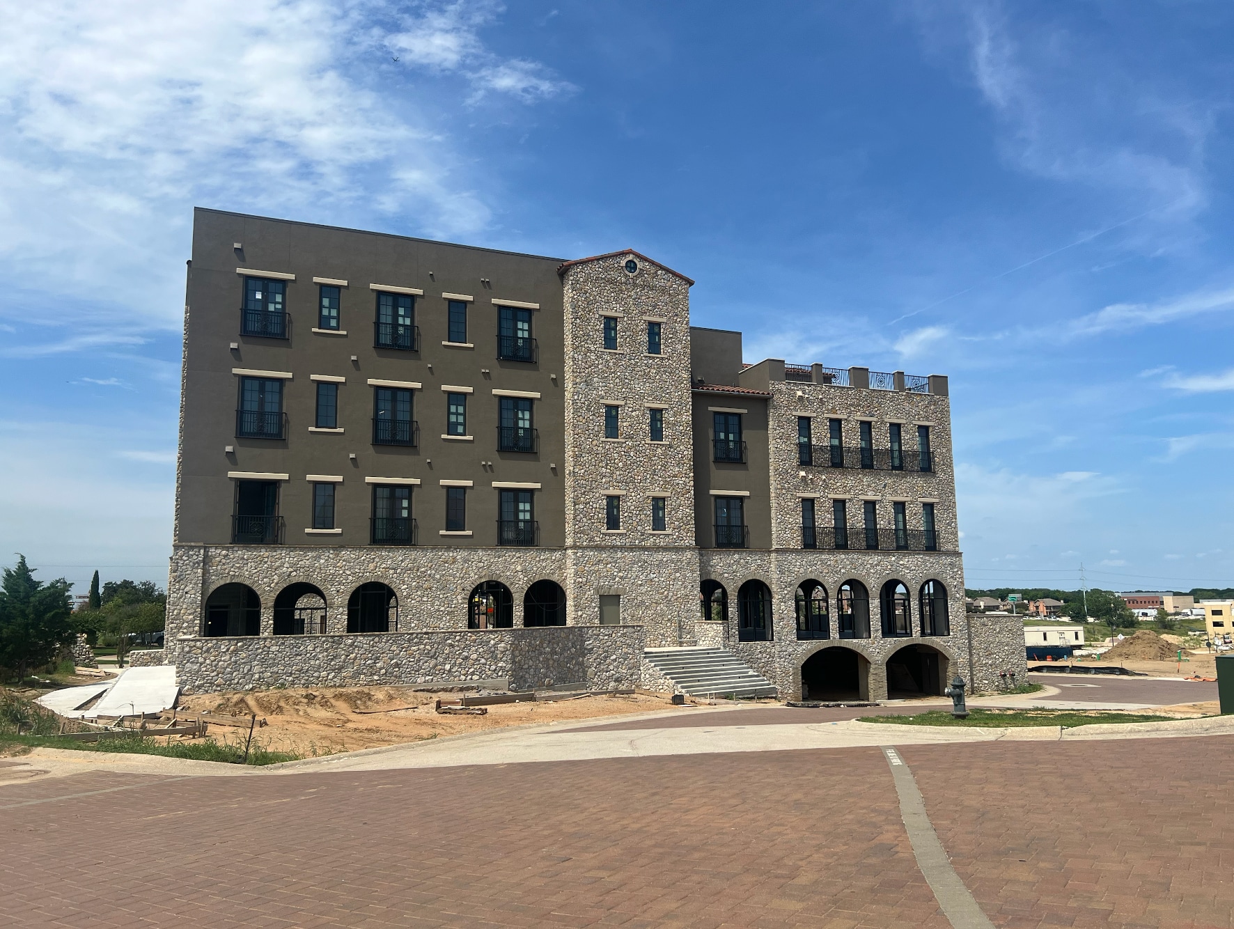 49 Arta Dr, Westlake, TX for Rent