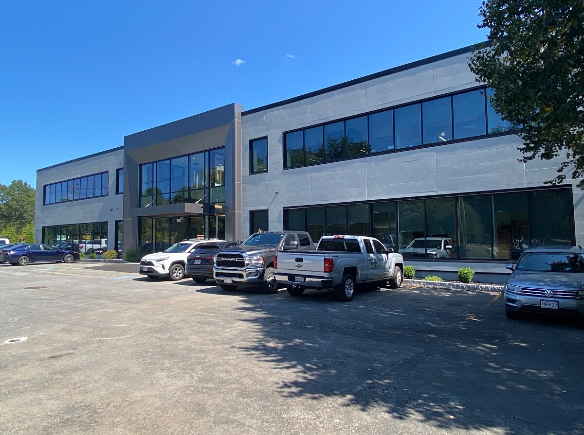760 Main St, Wilmington, MA for Rent