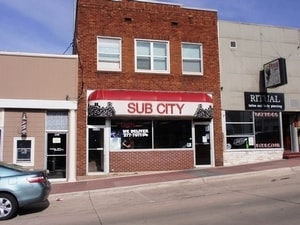 Cedar Falls, IA Retail - 2218 College St
