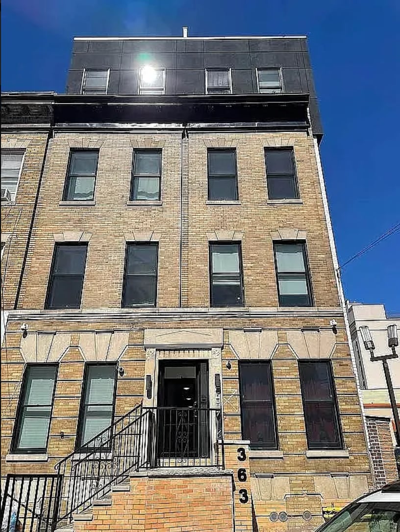 363 Neptune Ave, Brooklyn, NY for Sale