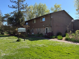 Milwaukie, OR undefined - 4484 SE Boardman Ave