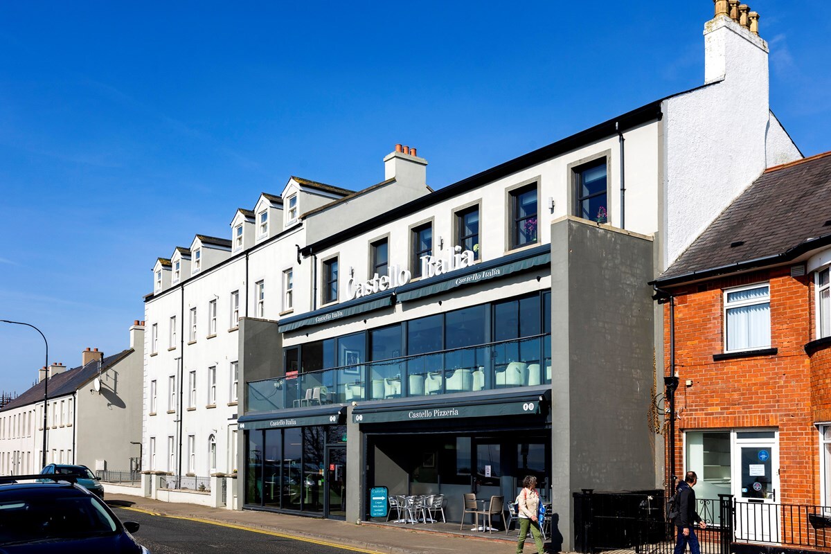 28 Scotch Quarter, Carrickfergus, CAT for Rent