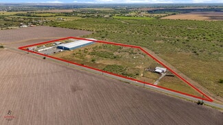 La Coste, TX R&D - 833 County Road 583