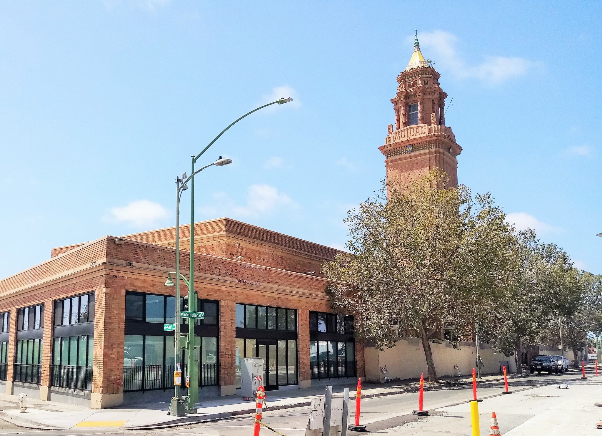 5701-5755 International Blvd, Oakland, CA for Rent
