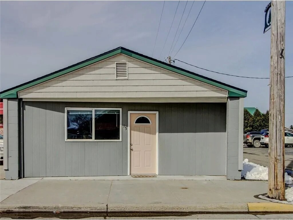 15 Main E St, Menahga, MN for Rent