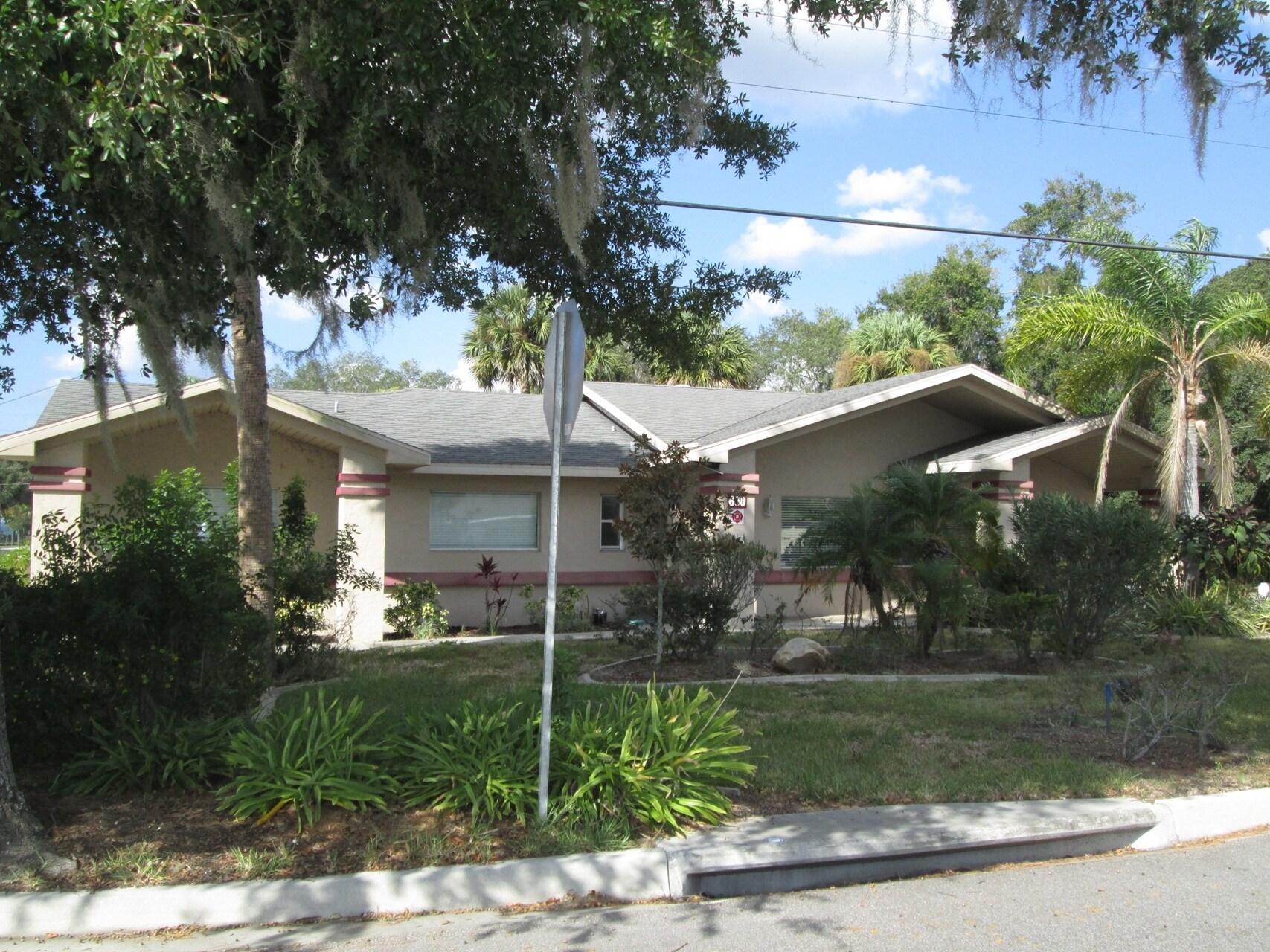 600 N Eustis St, Eustis, FL for Sale