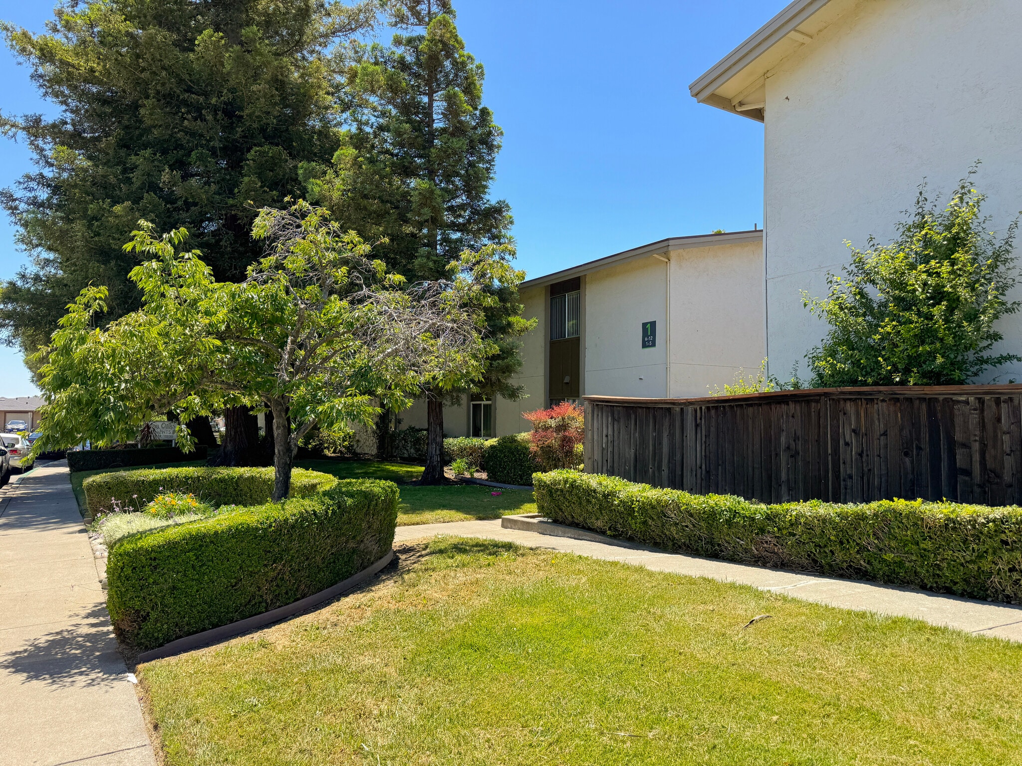 1400 Humphrey Dr, Suisun City, CA for Sale