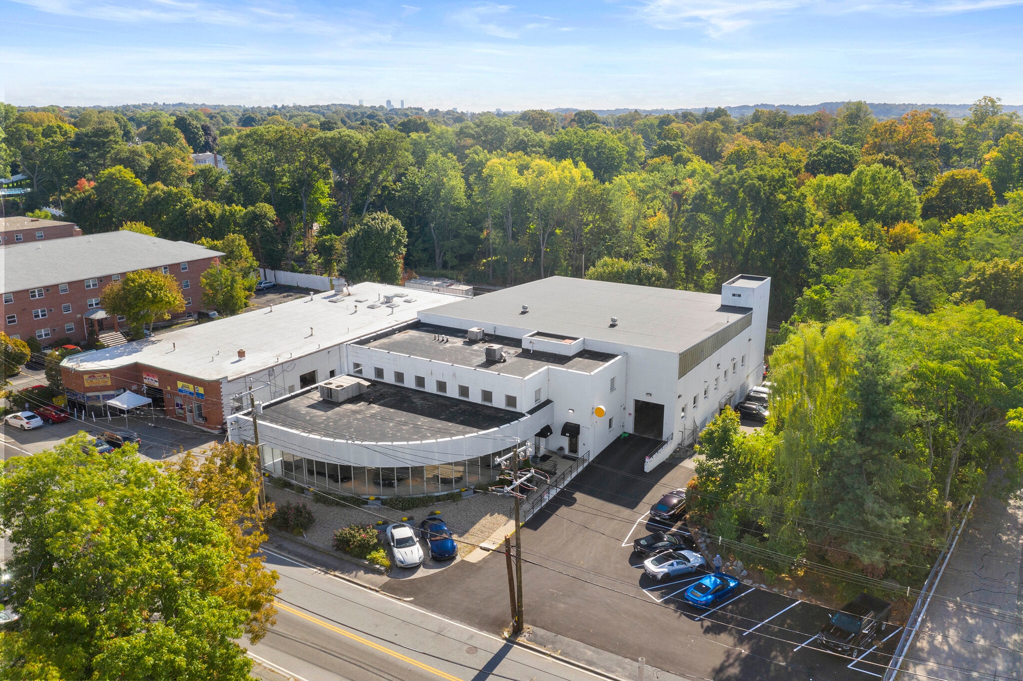 85 Linden St, Waltham, MA for Rent