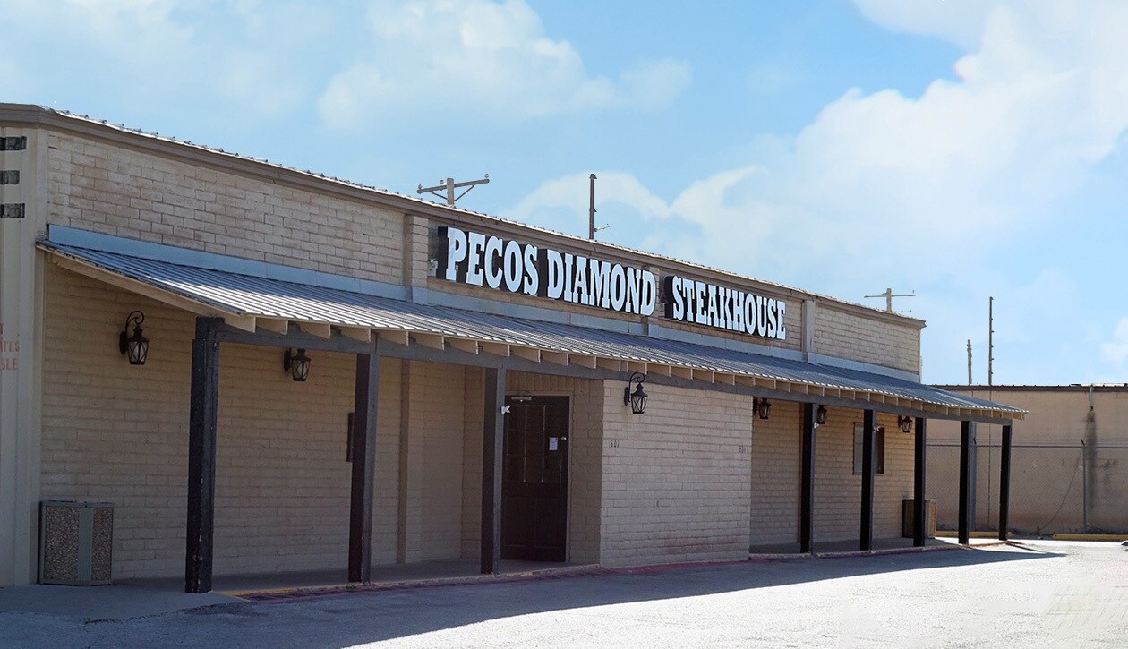 601 S 1st St, Artesia, NM for Sale