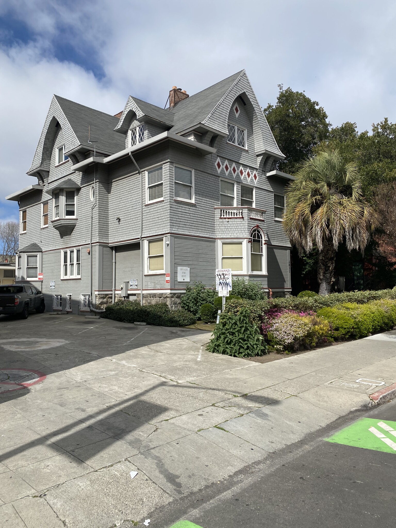 2831 Telegraph Ave, Oakland, CA for Sale