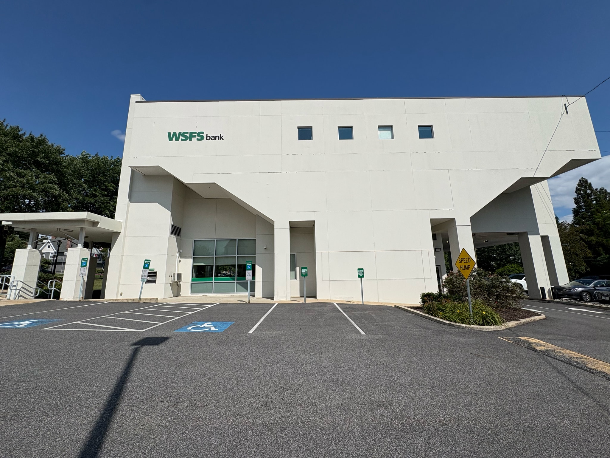 330 E Lancaster Ave, Wayne, PA for Rent