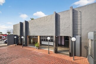 Ventura, CA Retail - 1895 E Main St