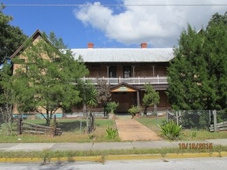 Leesburg, FL Apartments - 1502 High St