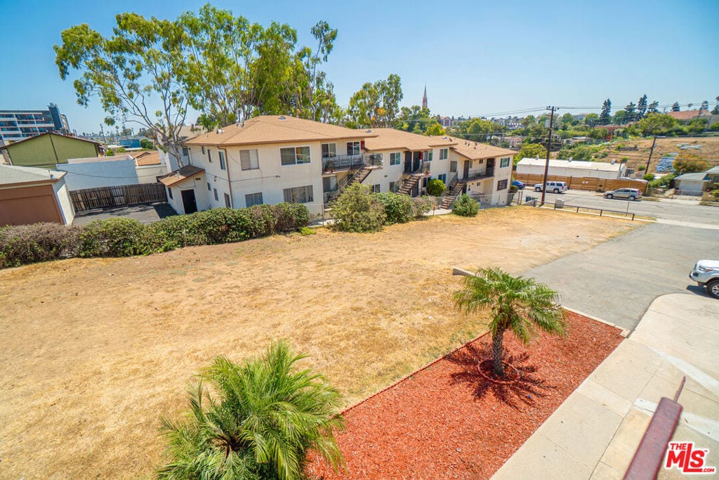 335 Warren Ln, Inglewood, CA for Sale