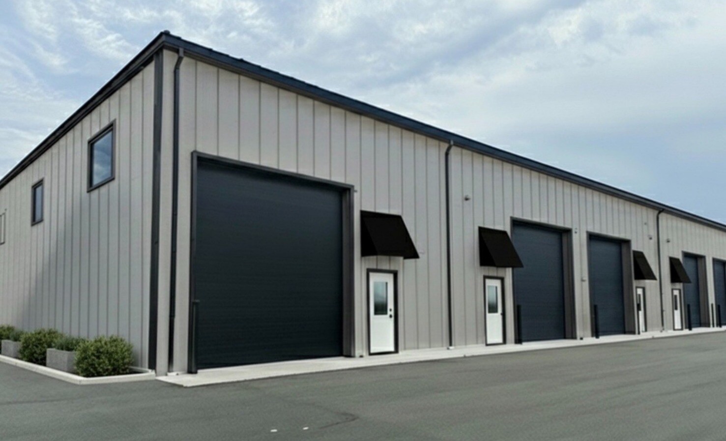 17885 Valley View Dr, Jordan, MN for Sale