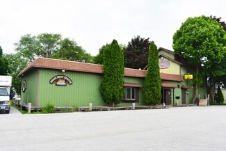 Fort Atkinson, WI Freestanding - 212 Janesville Ave