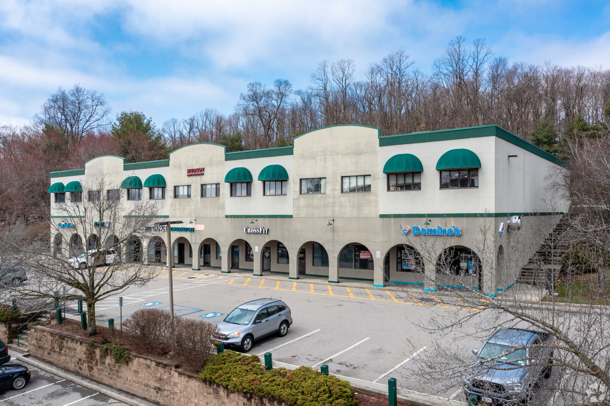 2050 E Main St, Cortlandt Manor, NY for Rent