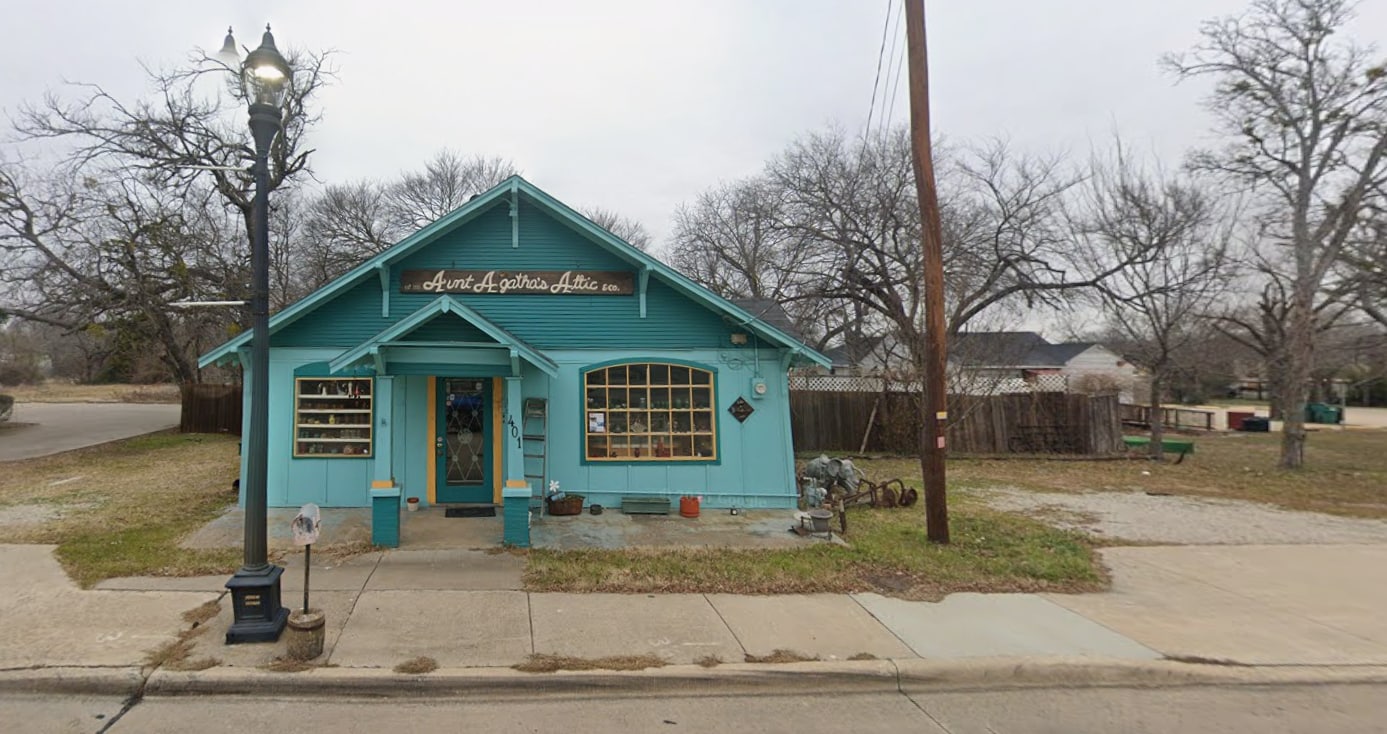 401 W Belt Line Rd, Cedar Hill, TX for Sale