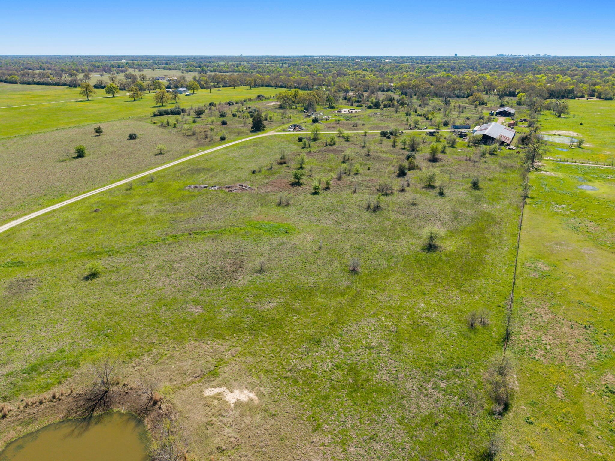 8560 Grassbur Rd, Bryan, TX for Sale