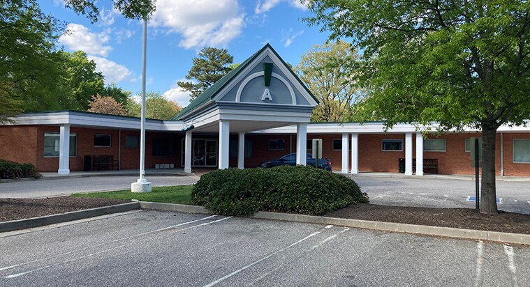 5700 Old Richmond Ave, Richmond, VA for Rent