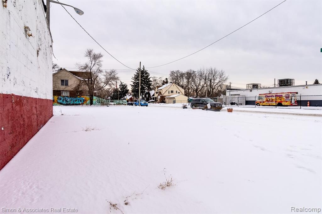 8441 Joy Rd, Detroit, MI for Sale