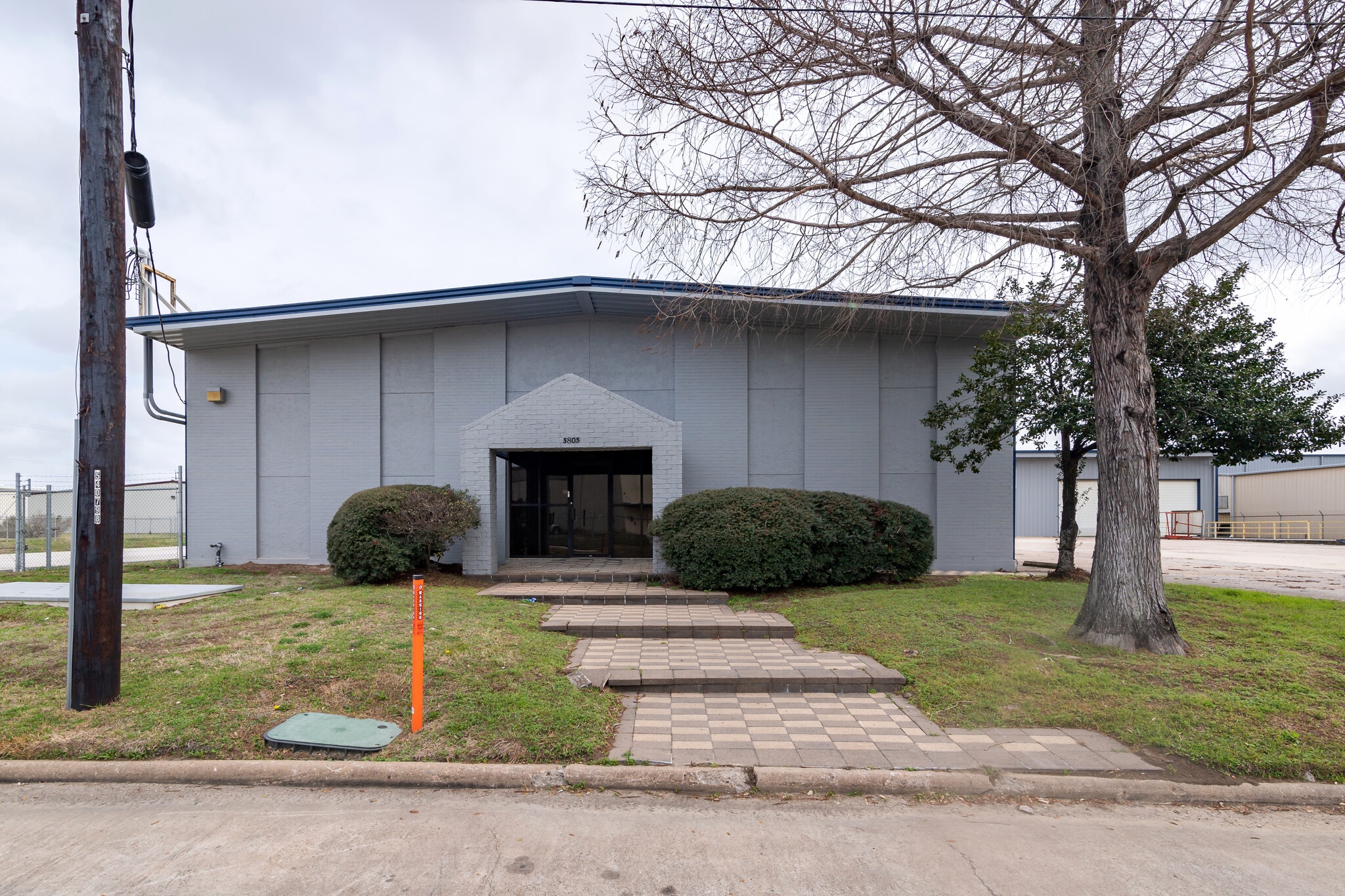 5805 Berry Brook Dr, Houston, TX for Rent