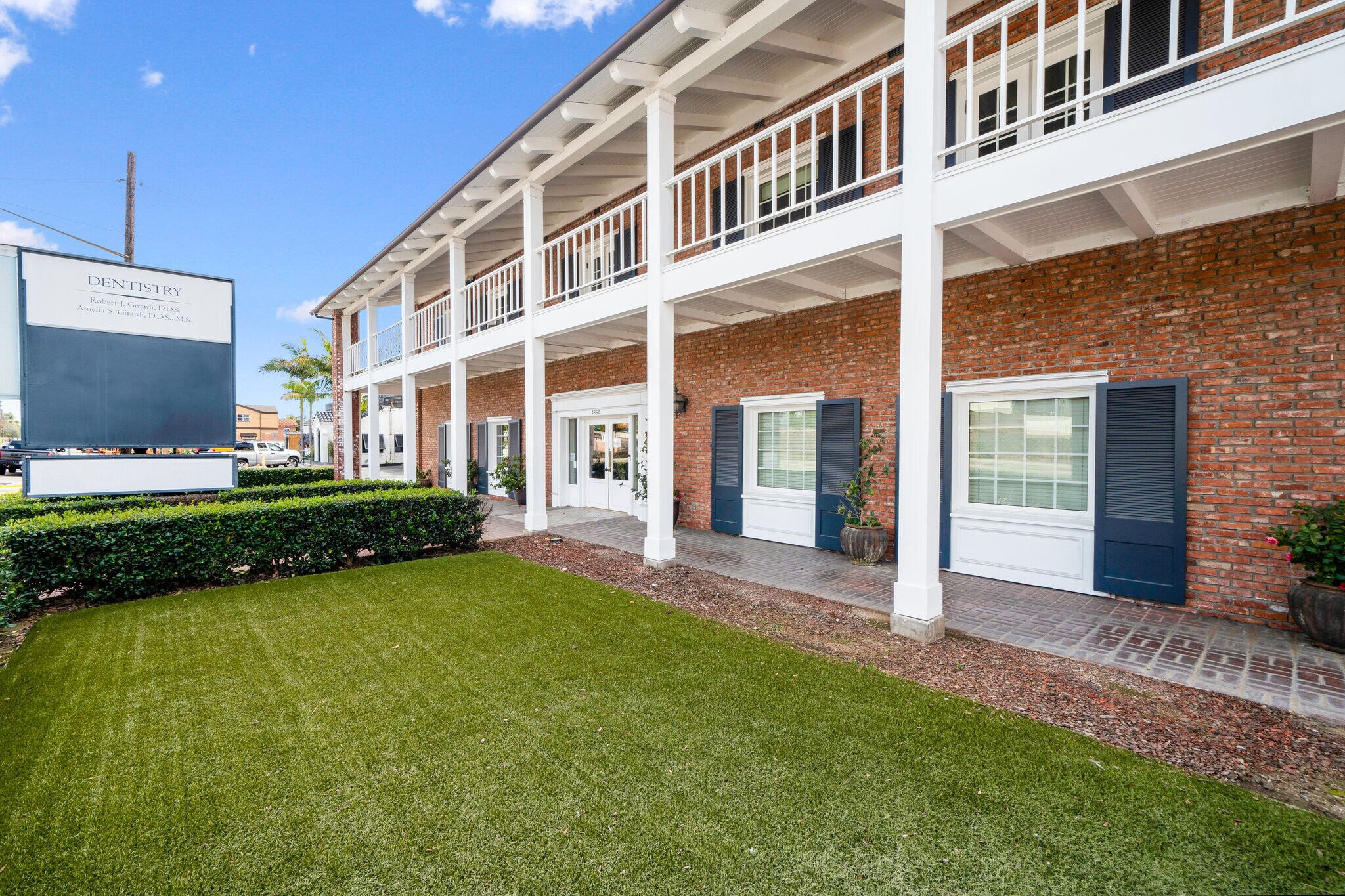 1350 Pacific Coast Hwy, Seal Beach, CA for Rent