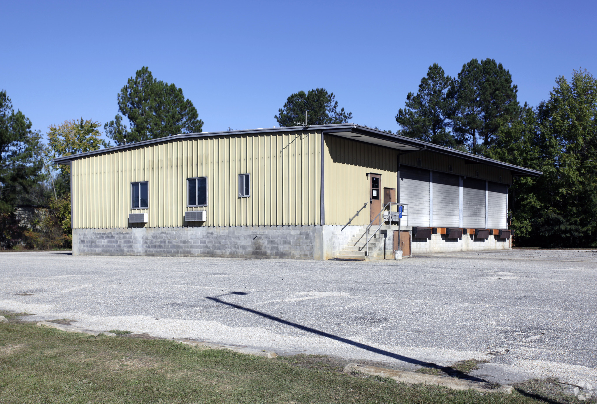 1119 Interstate Blvd, Florence, SC for Rent