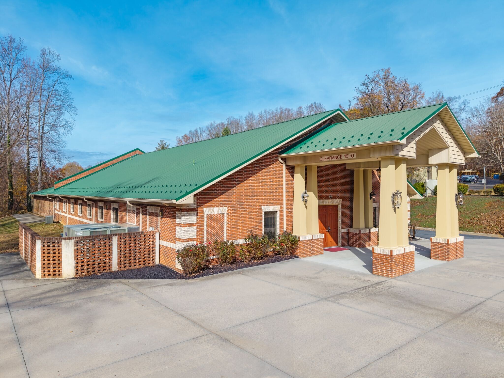 2060 Bethabara Rd, Winston-Salem, NC for Sale