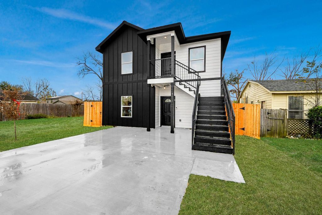 8012 Miley St, Houston, TX for Sale