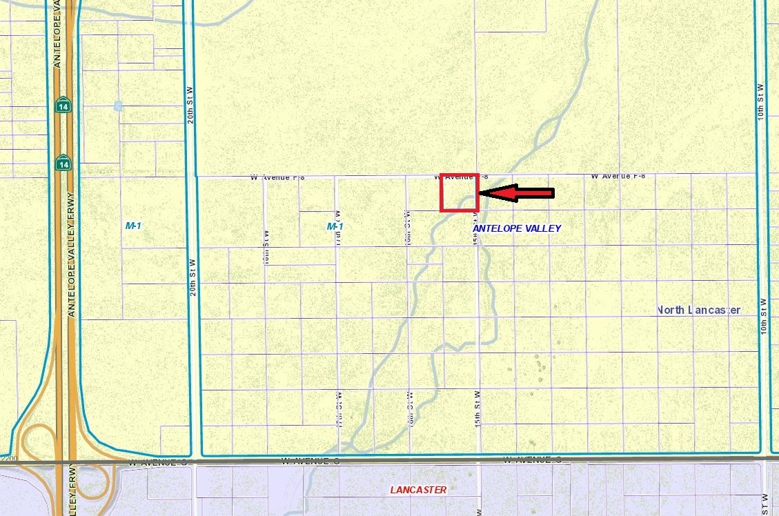 SWC 15th and F-8 w, Lancaster, CA for Sale