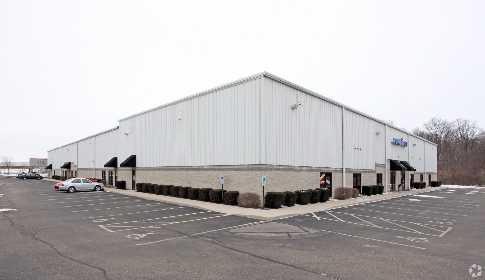 8200 Business Way, Plain City, OH for Sale