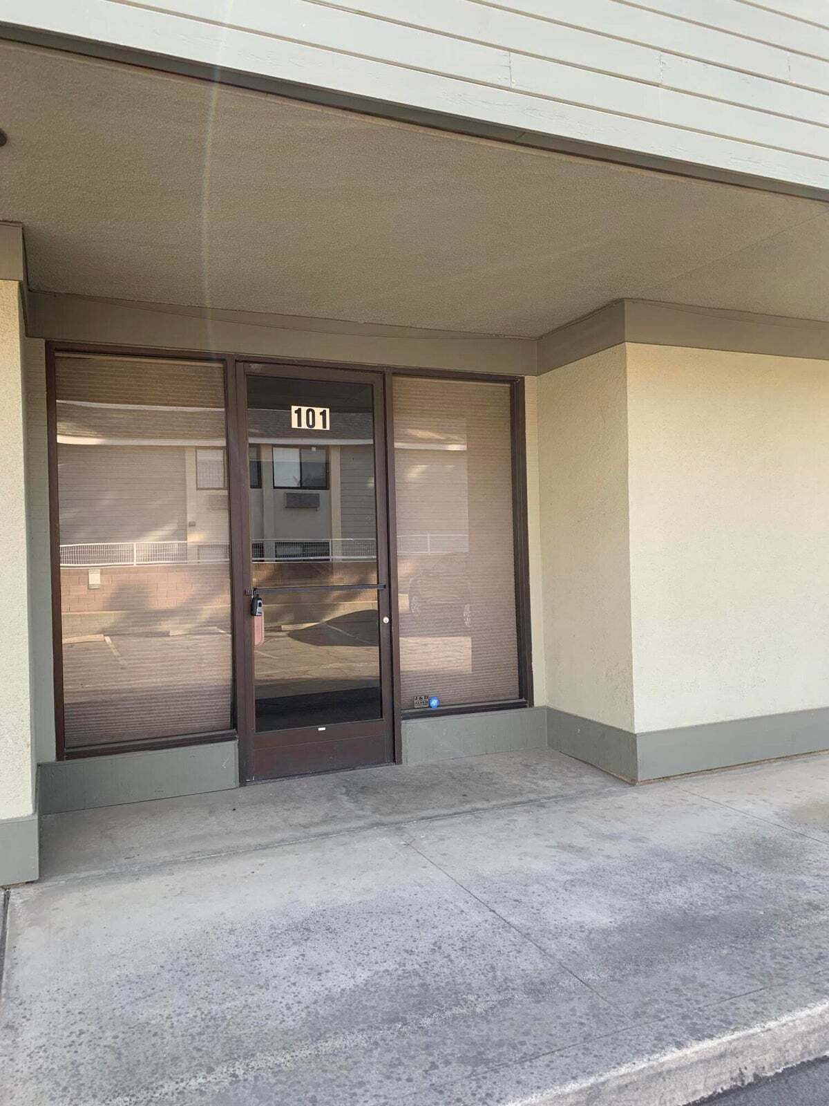 880 E Merritt Ave, Tulare, CA for Rent