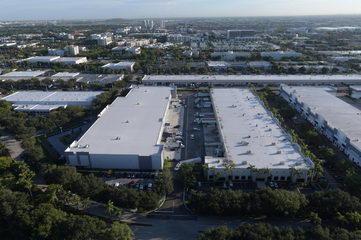 8305 NW 27th St, Doral, FL for Rent