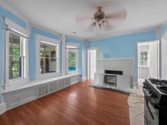 Pearl River, NY Apartments - 247 N Middletown Rd