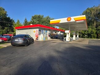 Beach Park, IL Service Station - 37740 N Sheridan Rd